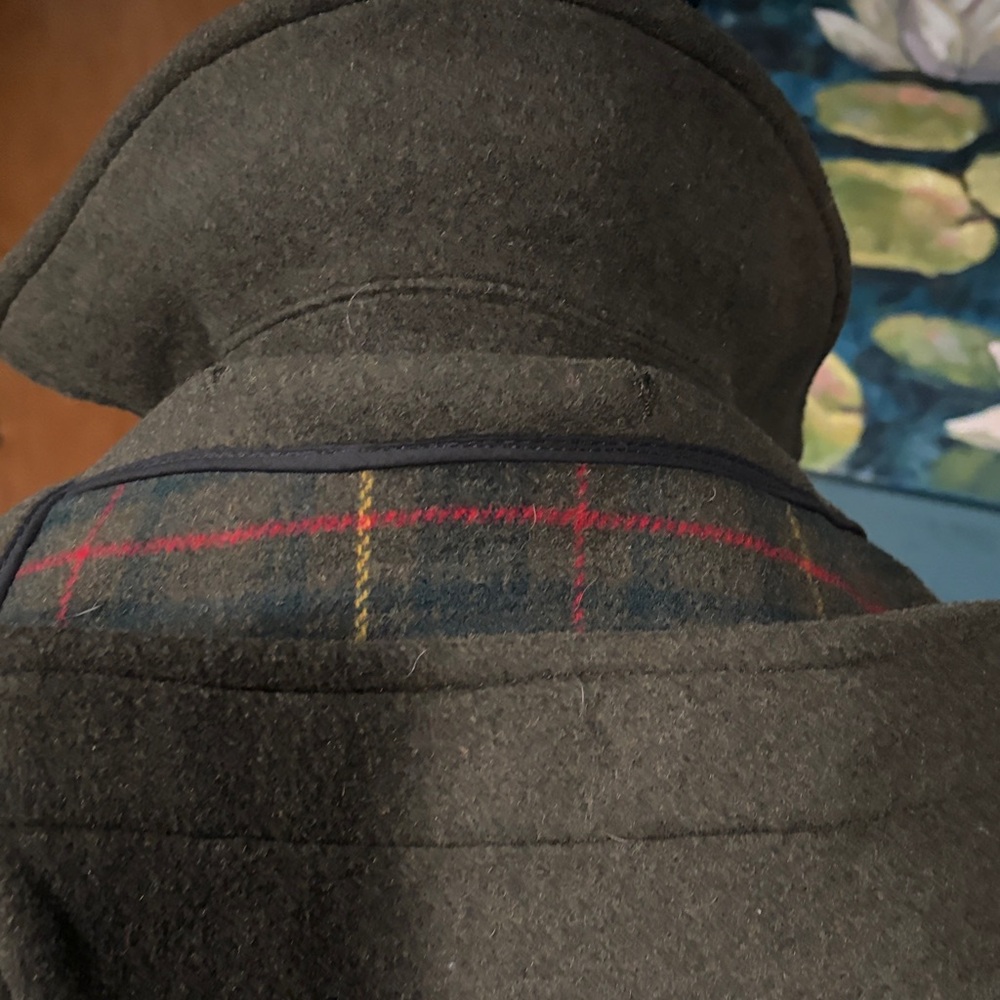 Men's Olive Hooded Toggle Coat - Picture 9 of 11